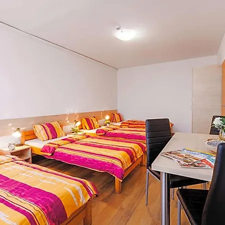 Hostel U Nadrazi *