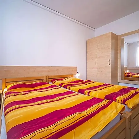 U Nadrazi Hostel *