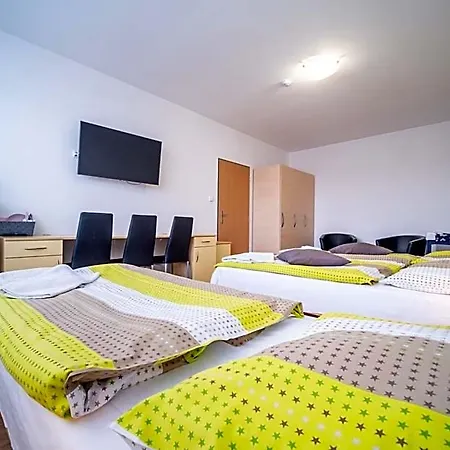Hostel U Nadrazi